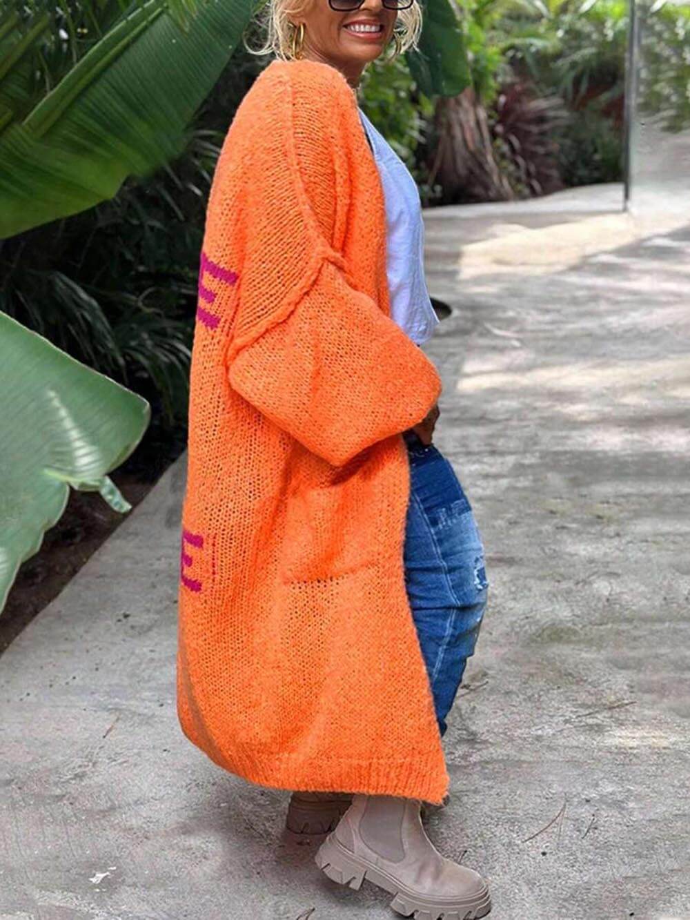 Lässiger großer Cardigan mit Herzmuster und Taschen