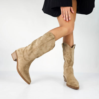 Cowboy-Stiefeletten mit Blockabsatz für Urbanen Chic 1