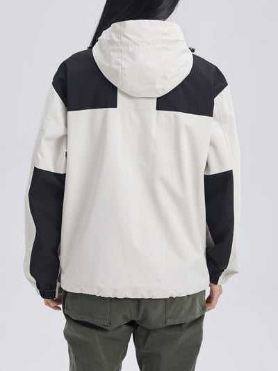 Elegante Fleecejacke mit Kapuze für Wintertage 8