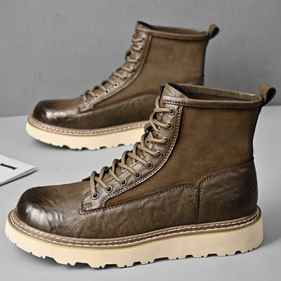 Schwarze Herrenstiefel mit modernem Outdoor-Stil 2