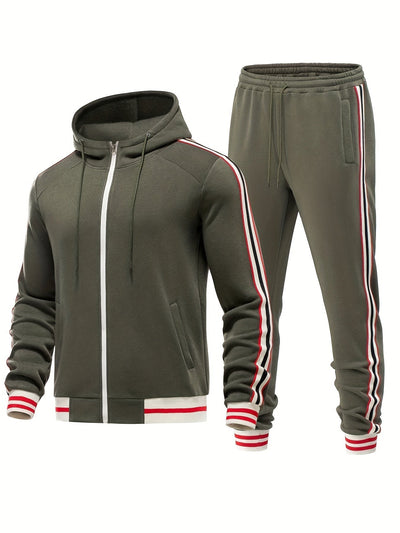 Stylischer Trainingsanzug mit Modernem Streifenlook 7