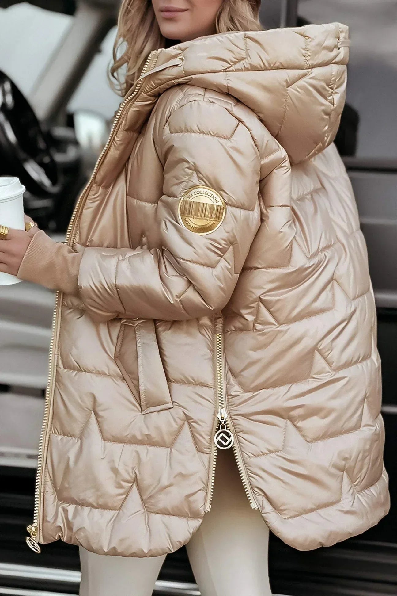 Nolwen - Eleganter Wintermantel mit Kapuze und Fütterung