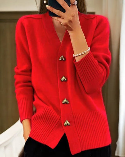 Irmgard – Weicher Cardigan mit Herzknöpfen